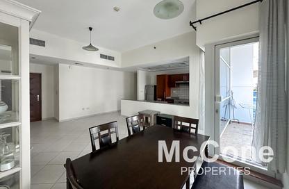 Apartment - 2 Bedrooms - 2 Bathrooms for rent in Cascades Tower - Dubai Marina - Dubai