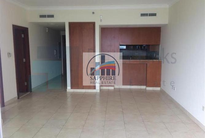 Full Golf View 1 Bedroom Ready to Move Vacant photo 3