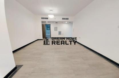 Apartment - 1 Bedroom - 1 Bathroom for rent in New Al Taawun Road - Al Taawun - Sharjah