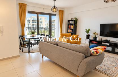 Apartment - 3 - 3 for sale in Hayat Boulevard 2B - Hayat Boulevard 2 - Hayat Boulevard - Town Square - Dubai