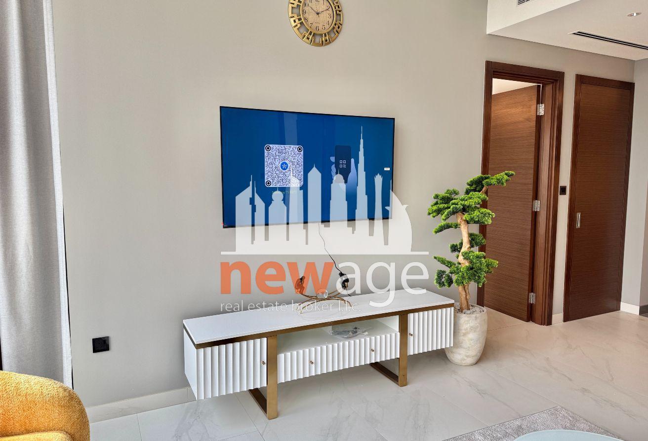 2 Weeks Free | Pool View | Premium Furniture photo 6
