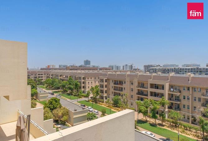 98696698 - Property Image 2