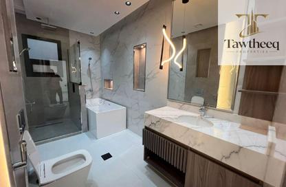 Villa - 5 - 7 for sale in Kabbali Hills - Al Helio 2 - Al Helio - Ajman Villa - 5 - 7 for sale in Kabbali Hills - Al Helio 2 - Al Helio - Ajman