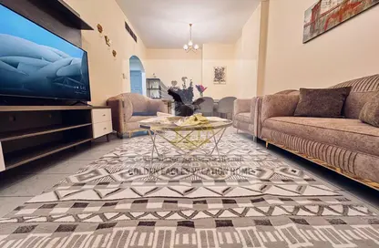 Apartment - 2 Bedrooms - 2 Bathrooms for rent in Al Qasba Plaza Building - Al Majaz 3 - Al Majaz - Sharjah