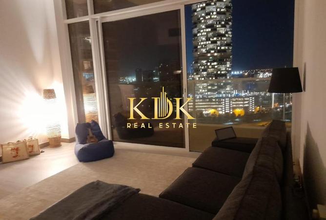 98696430 - Property Main Image