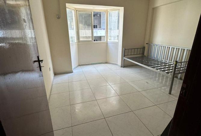 98240626 - Property Image 3