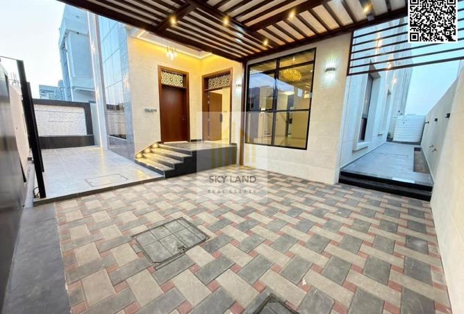 67823853 - Property Image 2