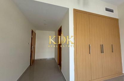 Apartment - 1 - 2 for rent in May Residence 5 - May Residence - District 10 - Jumeirah Village Circle - Dubai
