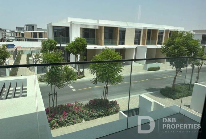 68270030 - Property Main Image