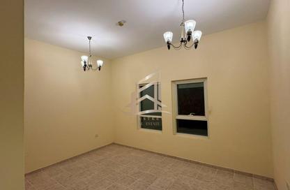 Apartment - 2 Bedrooms - 3 Bathrooms for rent in Afnan Building - Al Mankhool - Bur Dubai - Dubai