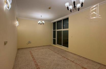 Apartment - 2 - 3 for rent in Afnan Building - Al Mankhool - Bur Dubai - Dubai Apartment - 2 - 3 for rent in Afnan Building - Al Mankhool - Bur Dubai - Dubai