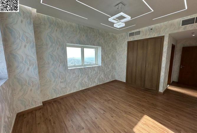 76182803 - Property Image 2