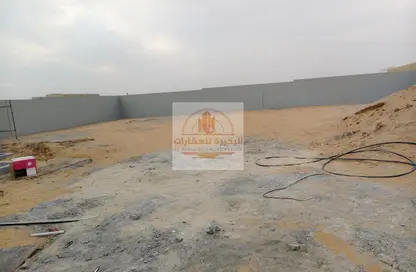 أرض - استوديو للايجار في الصجعة الصناعية - الصجعة - الشارقة