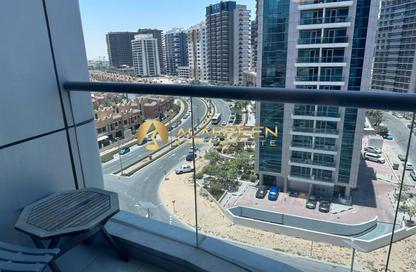 شقة - غرفة نوم - 2 حمامات للايجار في برج الكريكت - مدينة دبي الرياضية - دبي شقة - غرفة نوم - 2 حمامات للايجار في برج الكريكت - مدينة دبي الرياضية - دبي