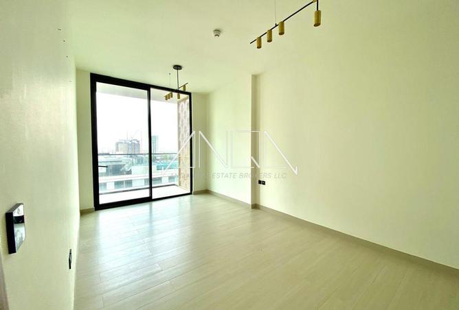 73115707 - Property Image 2