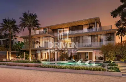 Villa - 6 Bedrooms - 7 Bathrooms for sale in The Palm Crown - Palm Jumeirah - Dubai