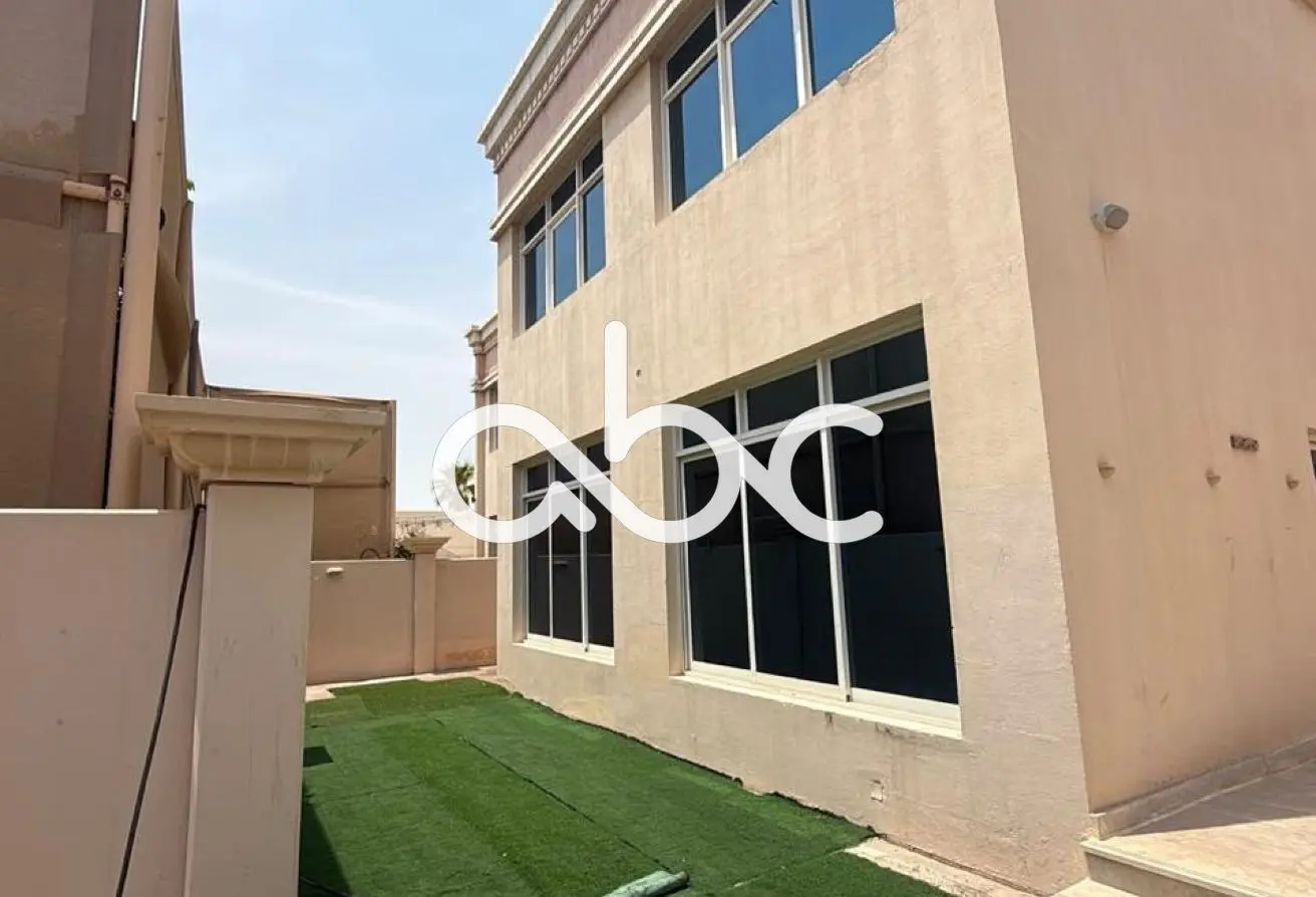 163244735 - Property Main Image