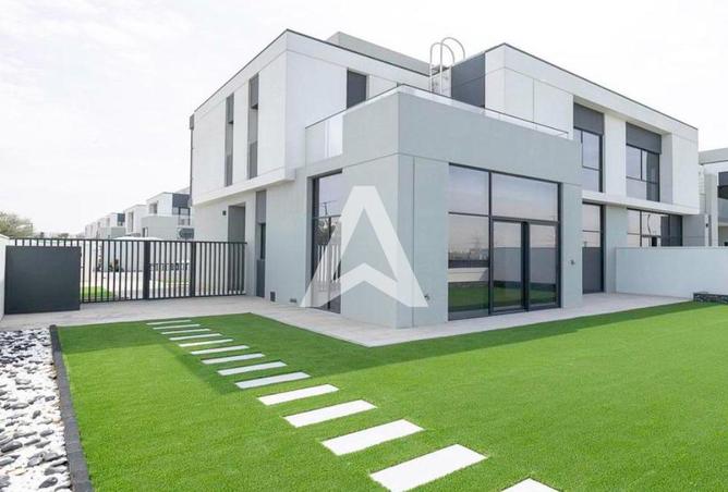 82781697 - Property Main Image