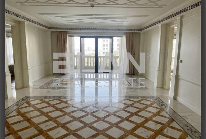 Creek & Pool Views | Unfurnished | Vacant photo 3