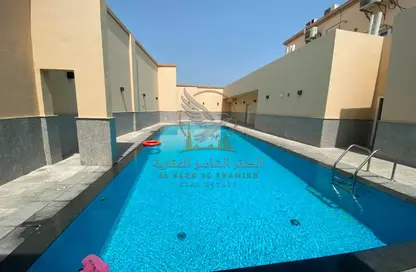 Apartment - 2 Bedrooms - 3 Bathrooms for rent in SG Al Soor Building - Al Soor - Al Qasimia - Sharjah