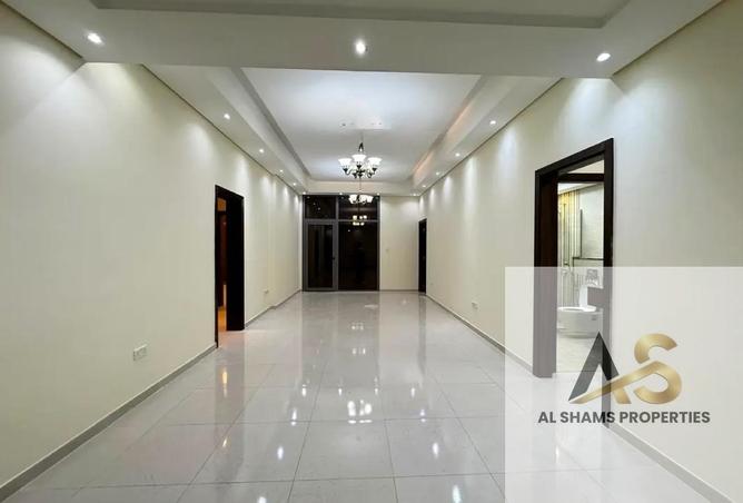 76575926 - Property Image 2