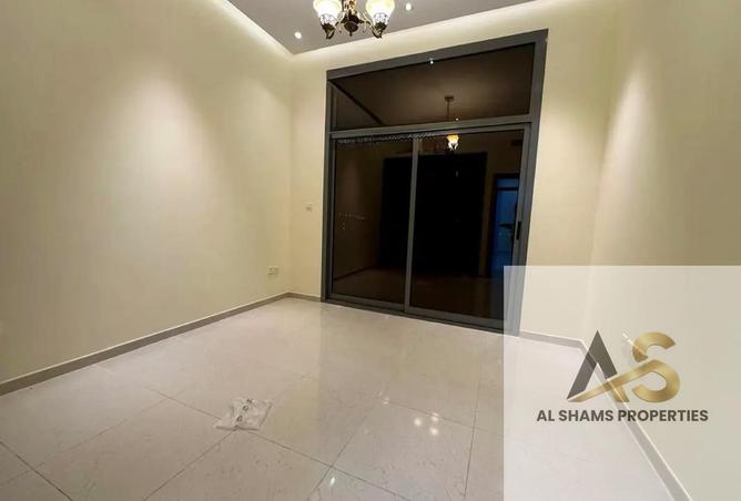 76575926 - Property Image 3