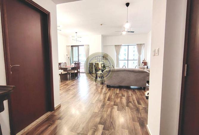 53180877 - Property Image 2