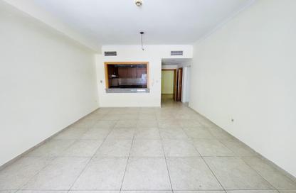Apartment - 1 Bedroom - 2 Bathrooms for rent in Coral Residence - Dubai Silicon Oasis - Dubai