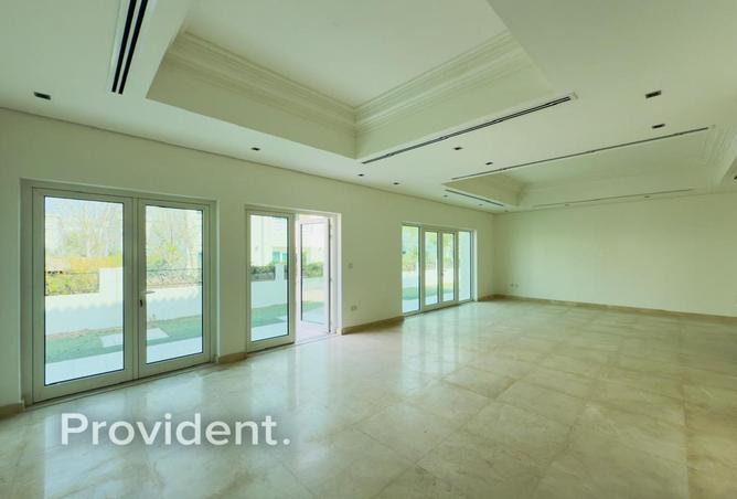 104123653 - Property Image 3