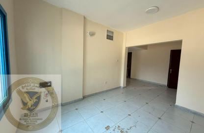 Apartment - 2 Bedrooms - 2 Bathrooms for rent in Al Majaz 1 - Al Majaz - Sharjah Apartment - 2 Bedrooms - 2 Bathrooms for rent in Al Majaz 1 - Al Majaz - Sharjah