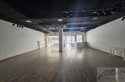 Shop - Studio - 1 Bathroom for rent in Hajar Building - Muwaileh Commercial - Sharjah