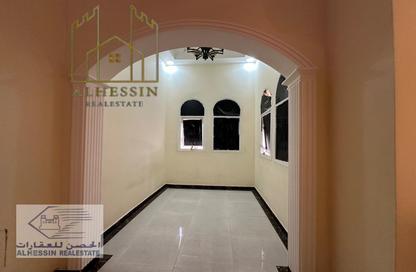 Villa - 5 Bedrooms - 7 Bathrooms for sale in Al Mowaihat 1 - Al Mowaihat - Ajman