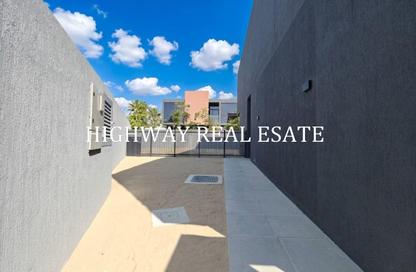 Villa - 4 - 5 for rent in Saro - Masaar - Tilal City - Sharjah