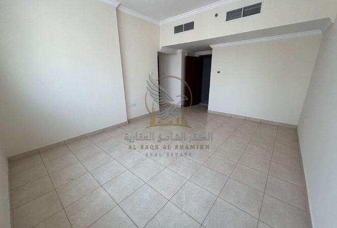 136574618 - Property Image 3