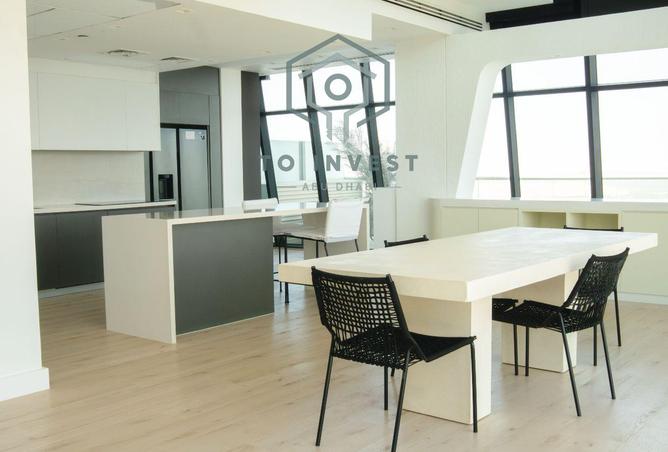 Exclusive 4BR Duplex |Sea View |Wraparound Balcony — photo 2