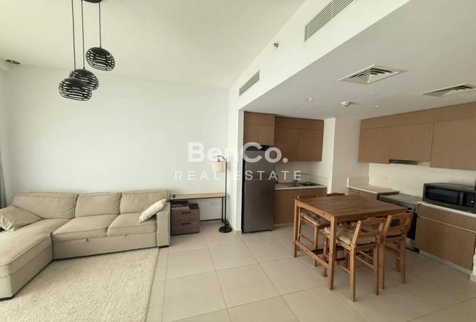 112300913 - Property Image 3