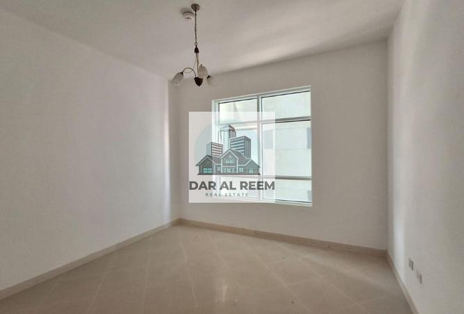 126123437 - Property Image 3