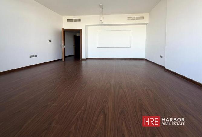 128354004 - Property Image 3