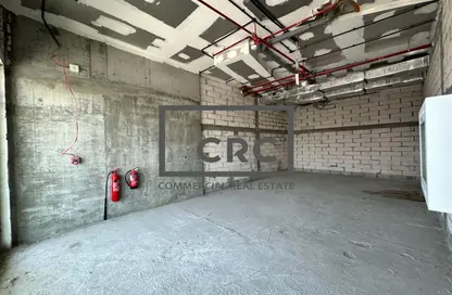 محل - استوديو - 1 حمام للايجار في عزيزي العنبر - الفرجان - دبي