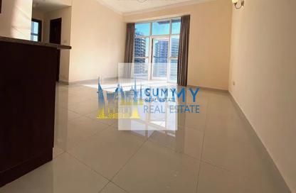 Apartment - 2 - 2 for rent in Oasis Tower 1 - Dubai Sports City - Dubai