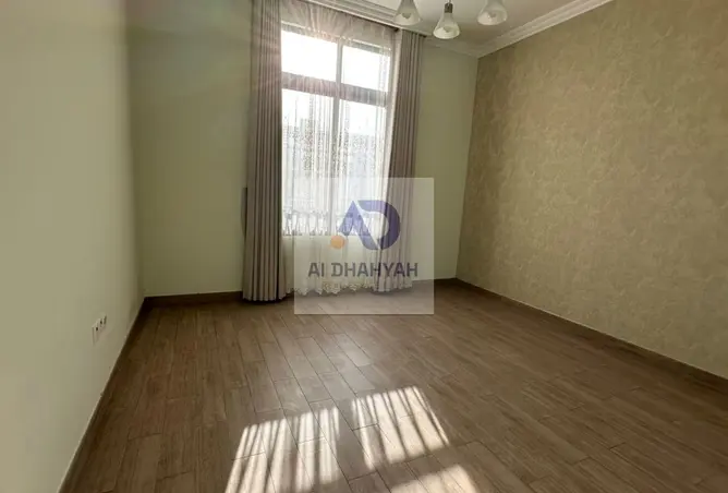141932876 - Property Image 2