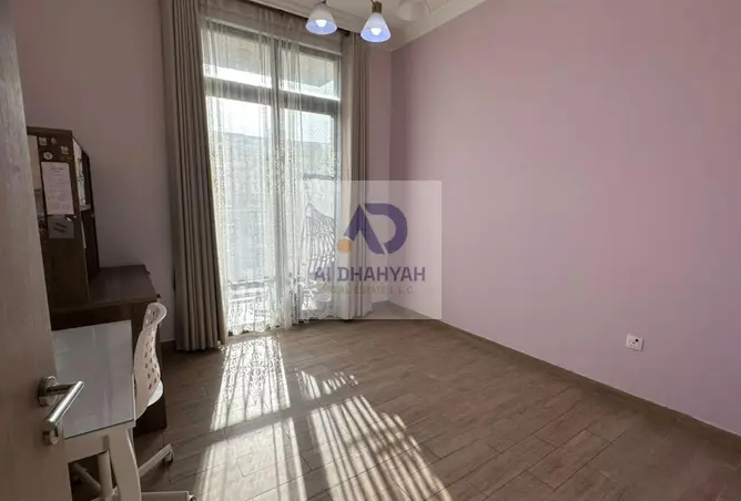 141932876 - Property Image 3