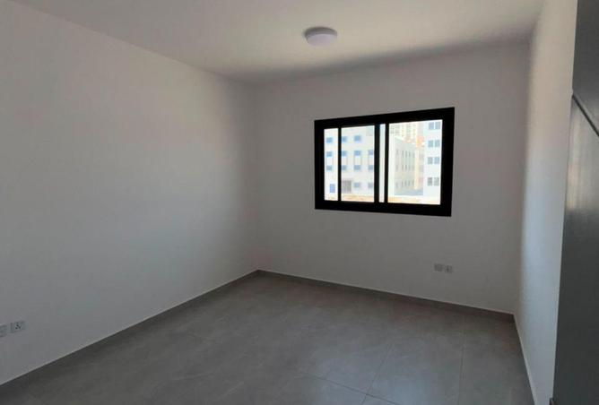 114615105 - Property Image 2