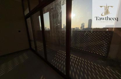 Apartment - 3 - 4 for rent in Corniche Tower - Ajman Corniche Road - Ajman Apartment - 3 - 4 for rent in Corniche Tower - Ajman Corniche Road - Ajman