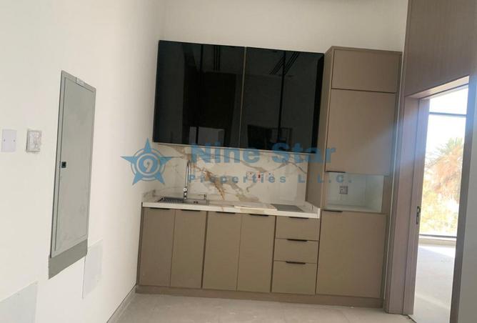 69502271 - Property Image 2