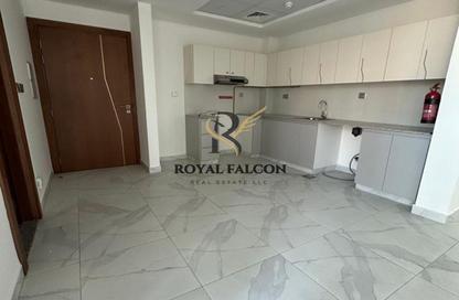 Apartment - 1 Bedroom - 2 Bathrooms for rent in Millennium Binghatti Residences - Business Bay - Dubai Apartment - 1 Bedroom - 2 Bathrooms for rent in Millennium Binghatti Residences - Business Bay - Dubai