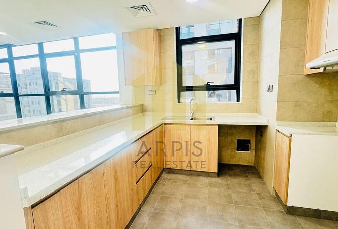 78585585 - Property Image 2