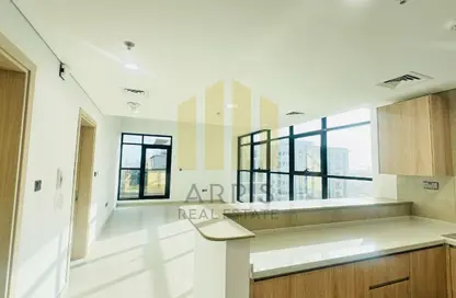 Apartment - 1 Bedroom - 2 Bathrooms for rent in Karimian 3 - Jumeirah Garden City - Al Satwa - Dubai