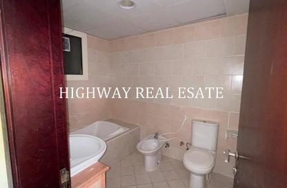 Apartment - 3 - 4 for rent in Al Sondos Tower - Al Khan Lagoon - Al Khan - Sharjah
