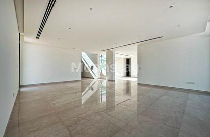 Villa - 5 - 7 for rent in Nad Al Dhabi - Al Jubail Island - Abu Dhabi